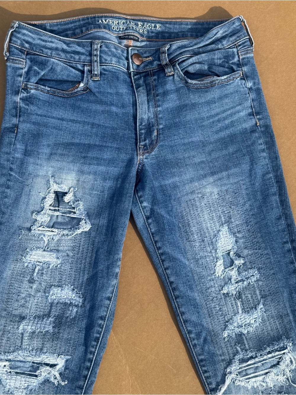American Eagle Distressed Skinny Jeans - Medium Blue